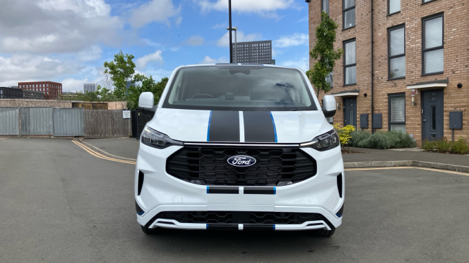 Ford Transit Custom 320 L1 Diesel Fwd 2.0 EcoBlue 150ps H1 Van Sport - Image 22